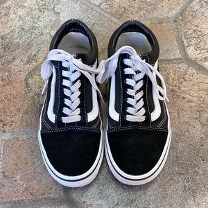 Vans Old Skool Classic Black/White Skate Shoes